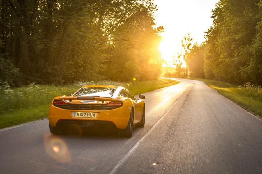  McLaren MP4-12C 2012 года  (фото 16 из 129)